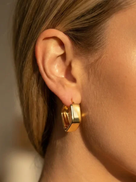 Kolczyki GOLDEN SQUARE – MODERN GEOMETRY